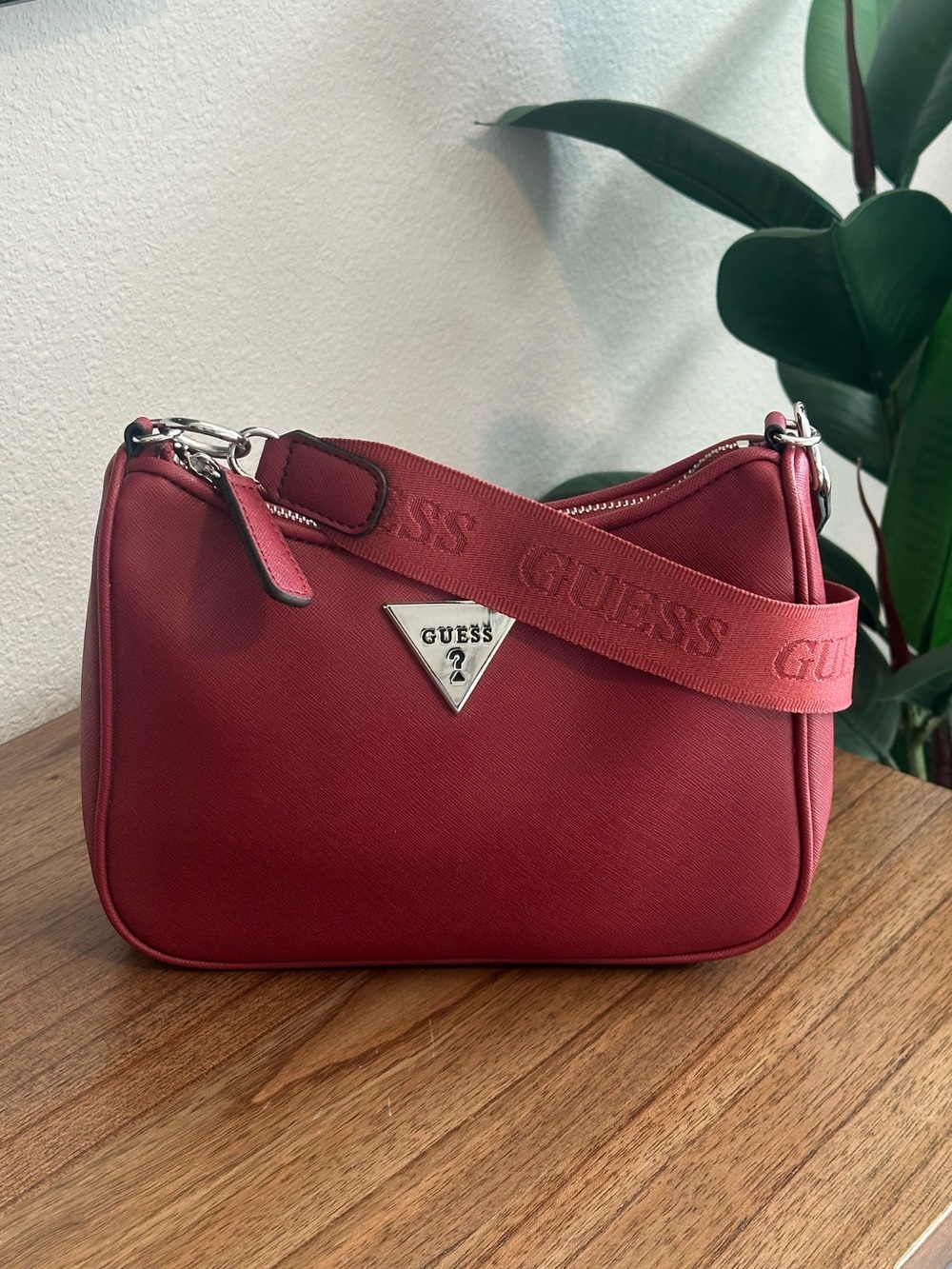 GUESS Red Shoulder Bag w/Logo Strap